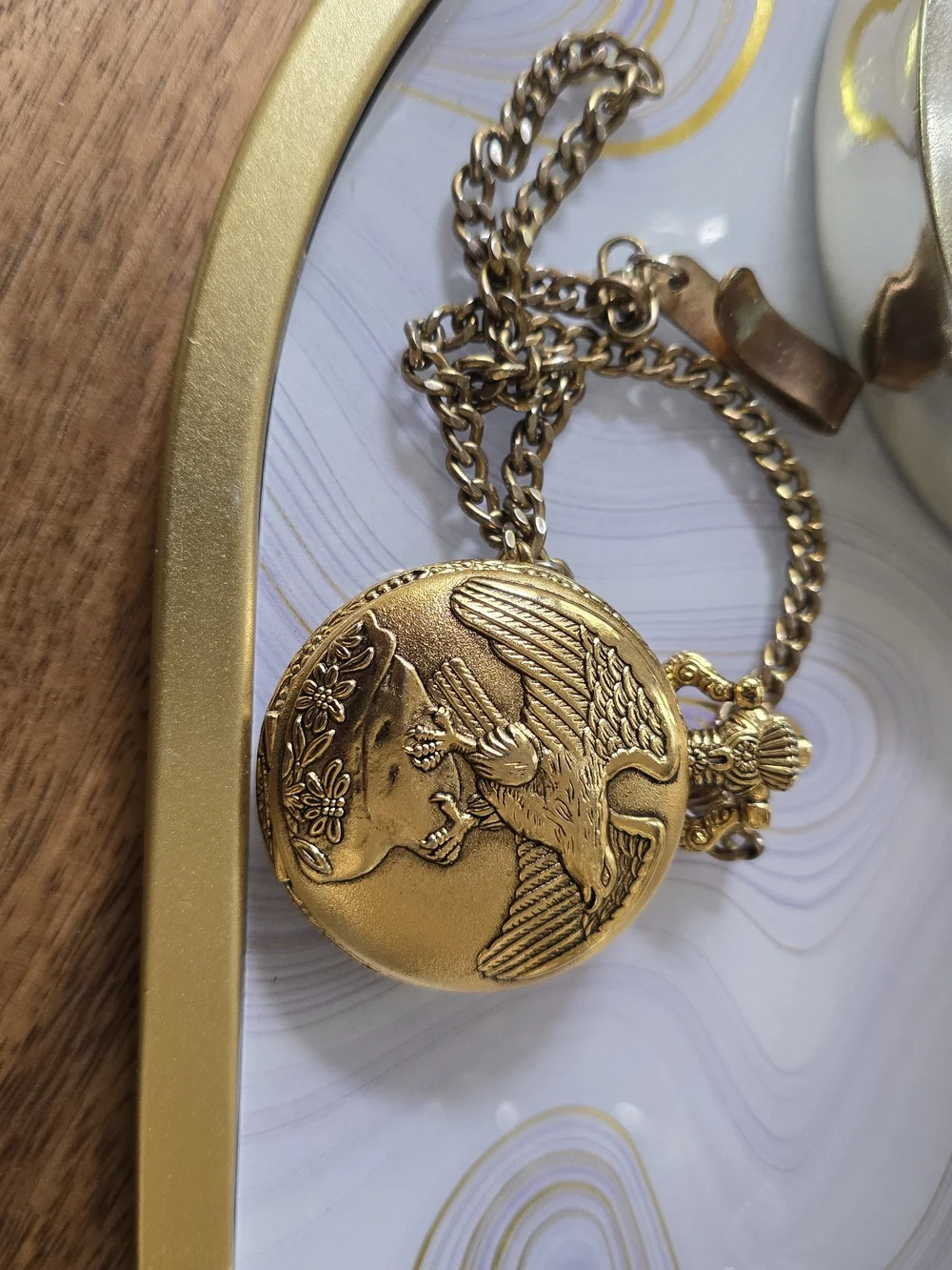 Gold Pocket Watch It Eagle Quartz - Gold Finish Working Cond